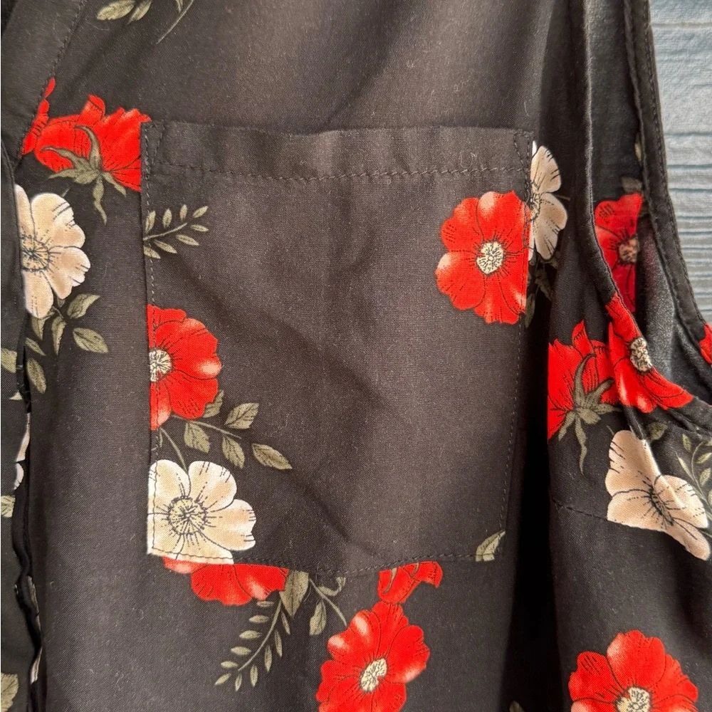 🌺 Torrid Floral Sleeveless Blouse Plus Size 2X Boho Spring Summer Top Flowers - Picture 2 of 5